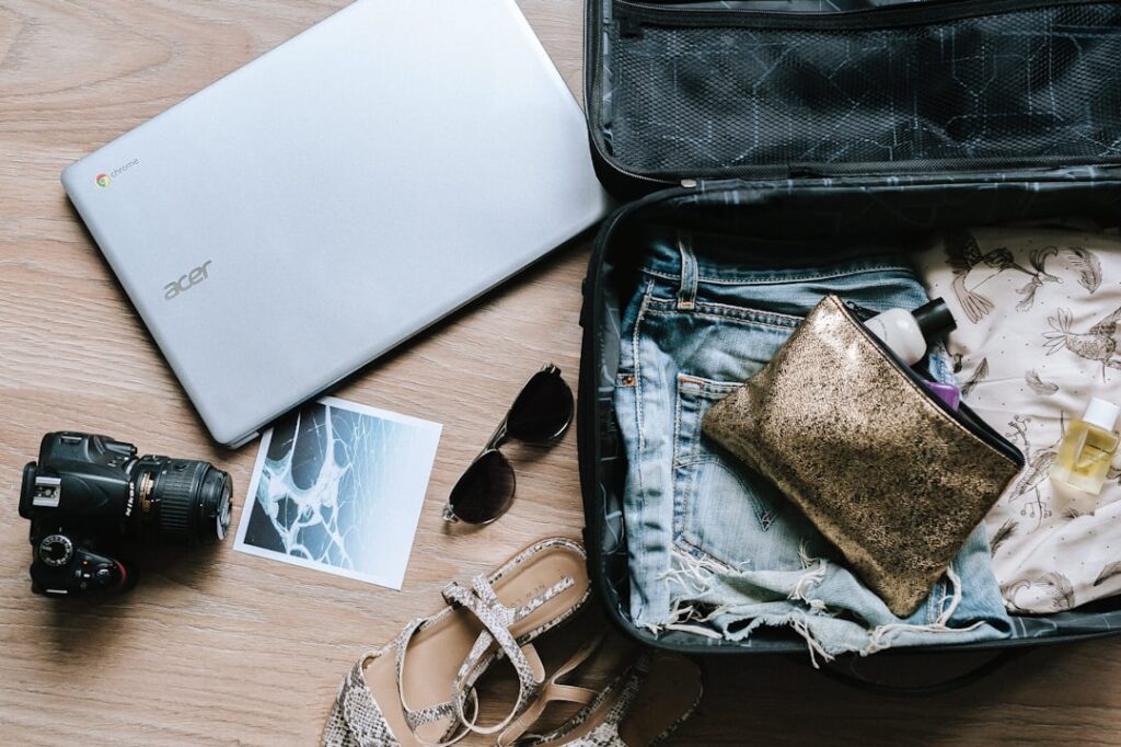 Travel Essentials That Save Space and Reduce Stress